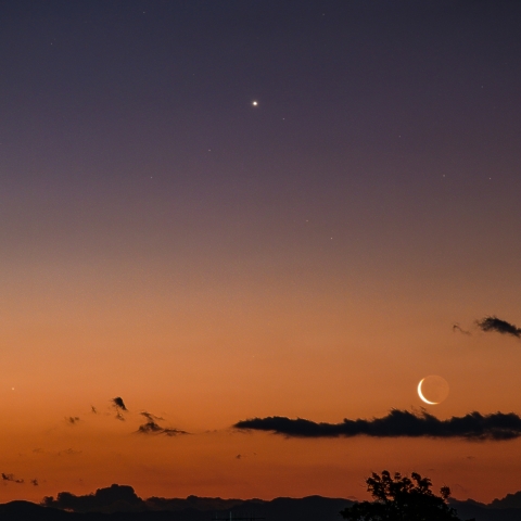 月、金星、火星のトライアングル