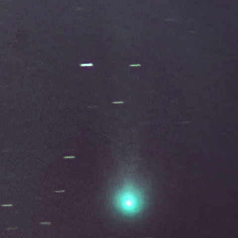 市街地からのポン・ブルックス彗星（12P）