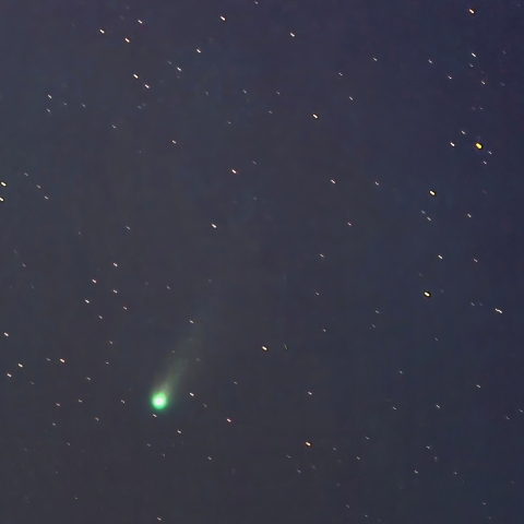 市街地からのポン・ブルックス彗星　