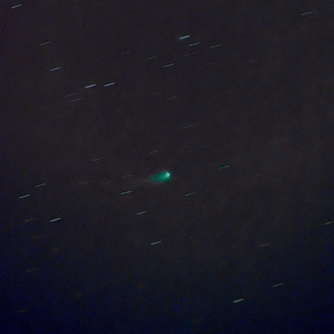 市街地からの紫金山・アトラス彗星 (C/2023 A3)