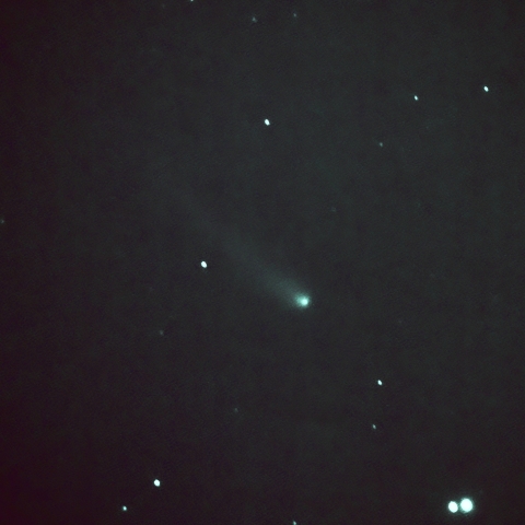 市街地からの紫金山・アトラス彗星 (C/2023 A3)