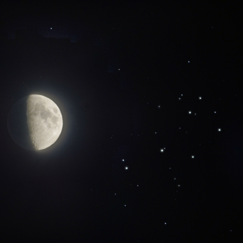 月とすばるの接近