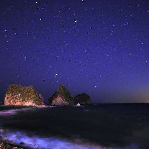 トンボロ現象の島と冬の大三角