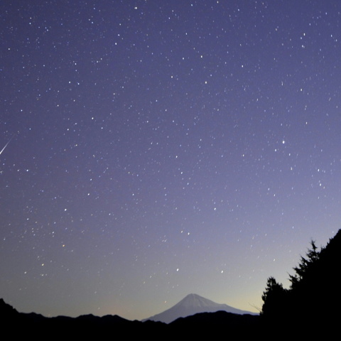富士山と人工天体フレア？