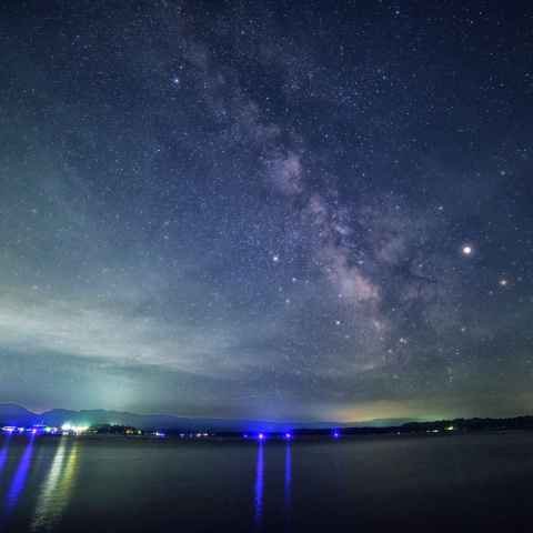 佐渡 加茂湖からの銀河