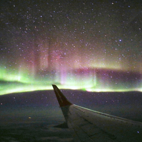 こと座とオーロラ