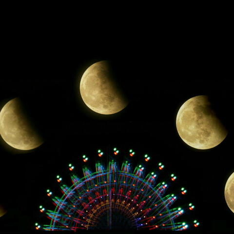 フラワームーン