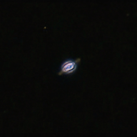 土星状星雲　NGC7009