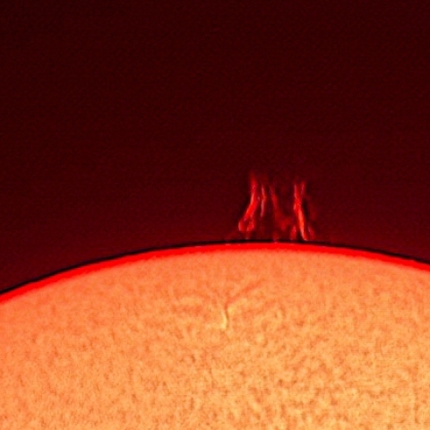 プロミネンス（2月18日）