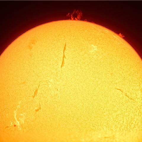 太陽面（4月6日）