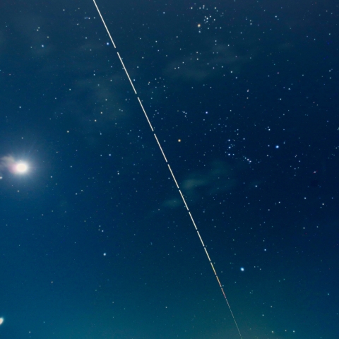 冬の大三角とISS