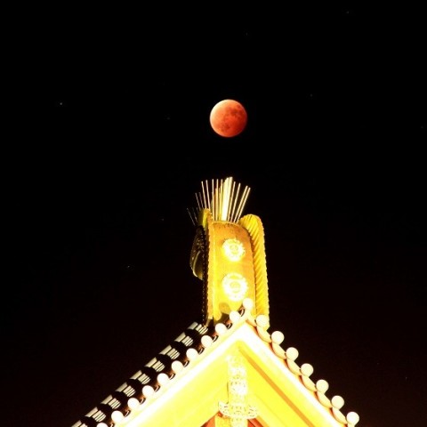 平城京、大極殿の月