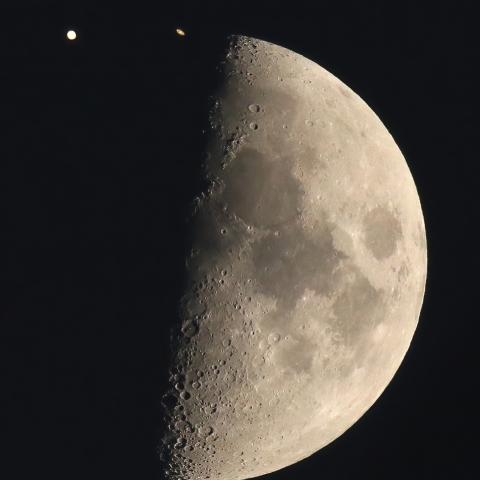 12月22日：木星と土星の大接近翌日を月と比較