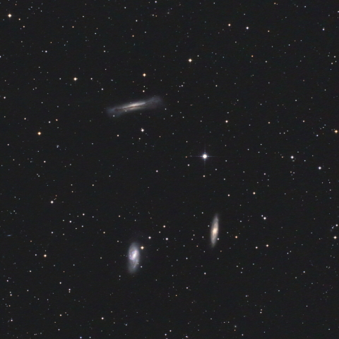 しし座のトリオ銀河