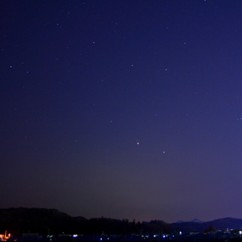火星が寄り添う春の気配