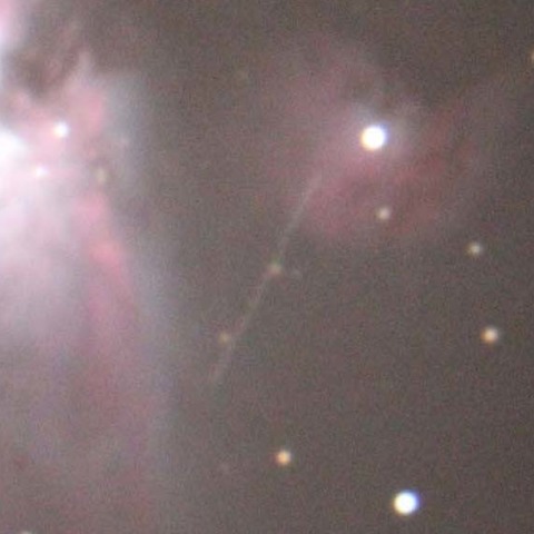 M42を通過する人工天体？③