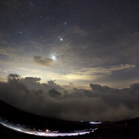 富士山7合目から見たすばる・木星・金星
