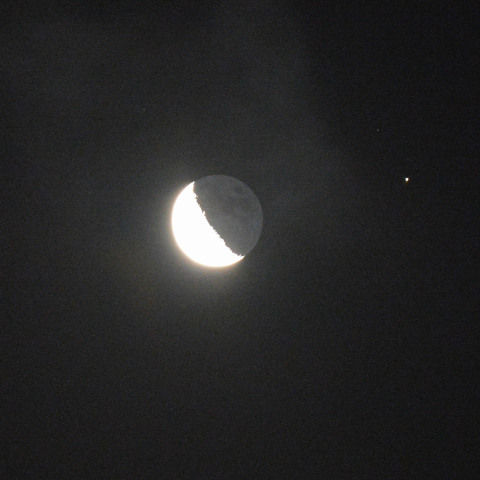 2022年7月22日の月と火星