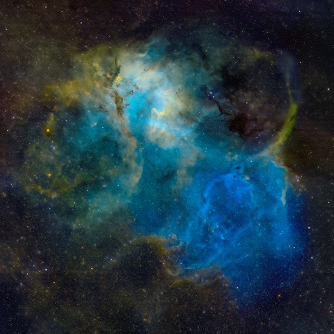 Sh2-132 (ライオン星雲)