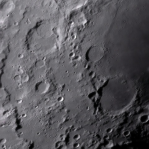 テオフィルスとアルタイ断崖　付近