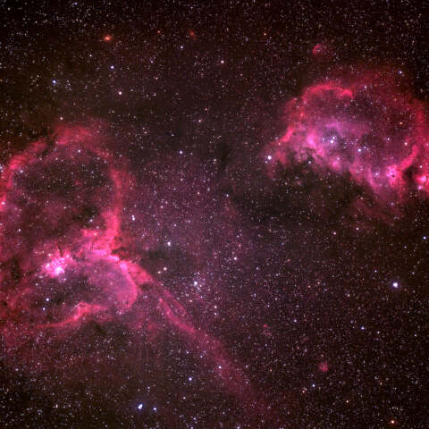 ハート星雲と胎児星雲