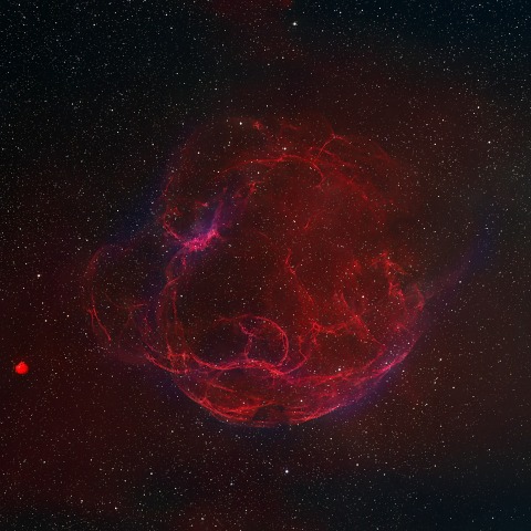 レムナント(SH2-240)