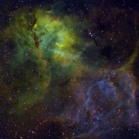 Sh2-132 (ライオン星雲)