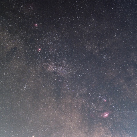 天の川いて座付近