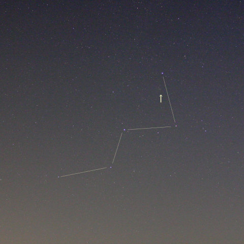 カシオペヤ座にいるパンスターズ彗星