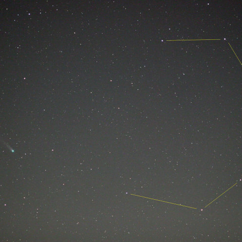 かんむり座を行く ラブジョイ彗星