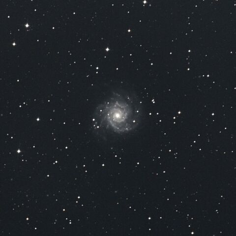 M74 ファントム銀河 うお座