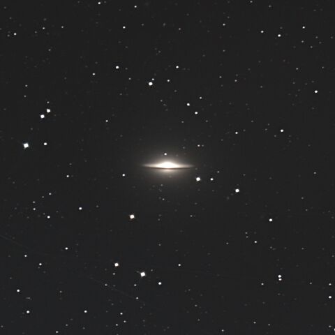 M104 ソンブレロ星雲 おとめ座
