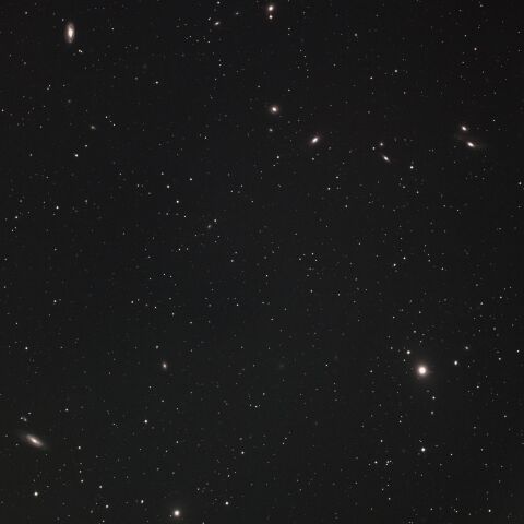 M87 M88 M89 M90 M91 マルカリアンの銀河鎖 おとめ座