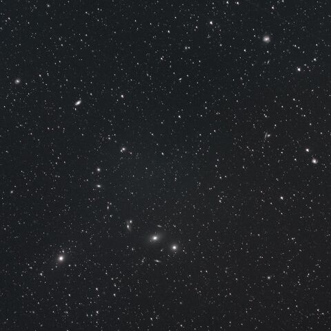 M87 M88 M89 M90 M91 M98 M99 M100 マルカリアンの銀河鎖 おとめ座 かみのけ座