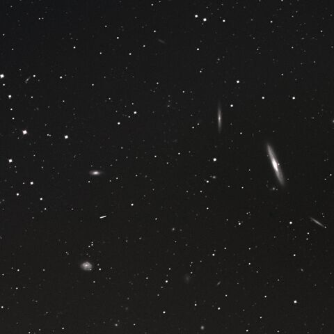 NGC4216 NGC4206 NGC4222 と周辺の銀河 おとめ座