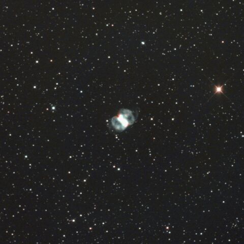 M76 小亜鈴状星雲 ペルセウス座