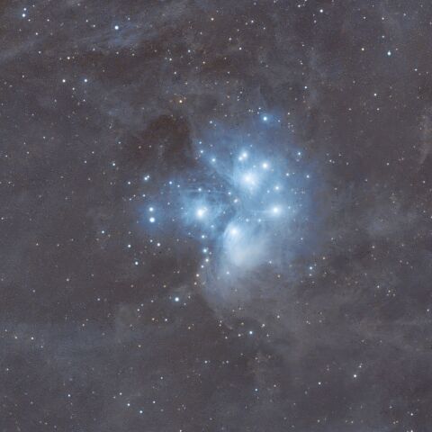 M45 プレアデス星団 おうし座