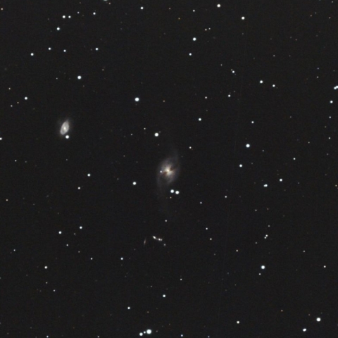 NGC3718　特異渦巻銀河