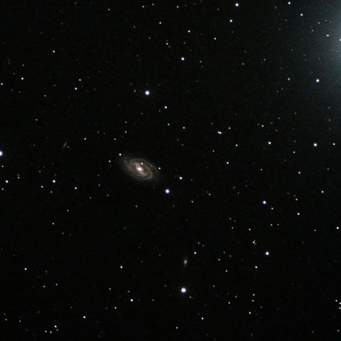 M109