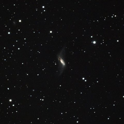NGC660 極リング銀河