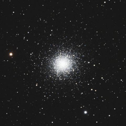 M13