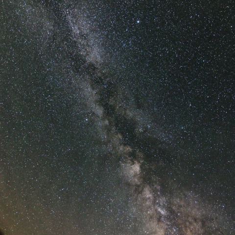 昇る夏の天の川