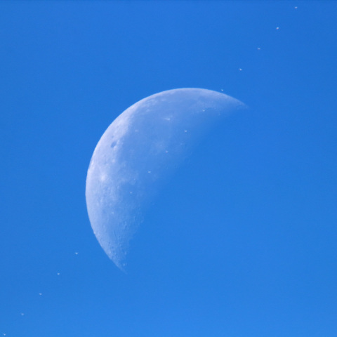 白昼のISS月面通過