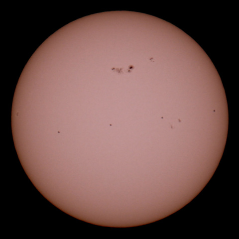 肉眼黒点とISSの通過