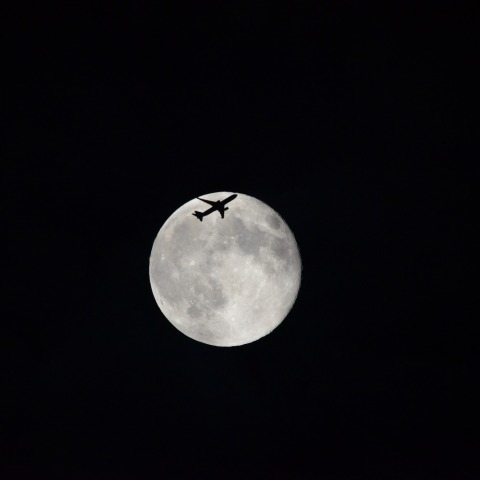 スーパームーン