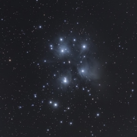 M45 プレアデス星団〔昴〕