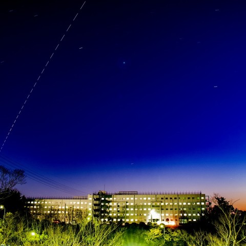 愛知工業大学学生寮上空を通過する国際宇宙ステーション