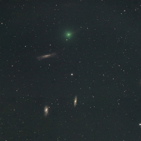 トリオ銀河と紫金山第１彗星（６２Ｐ）の大接近