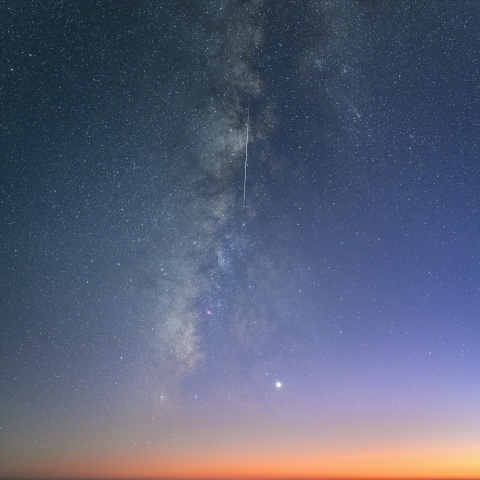 １１月３日の金星、流星、彗星、夏の銀河