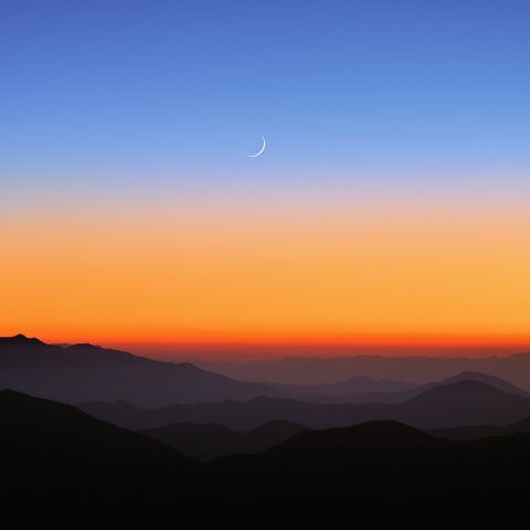 四国カルストで見た細い月